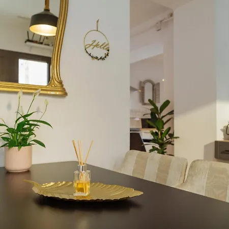 Urban Stillness - 3bd Hideaway Bukarest