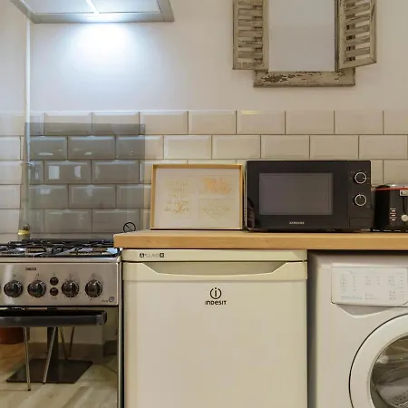 Urban Stillness - 3bd Hideaway Bukarest