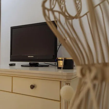 Urban Stillness - 3bd Hideaway *