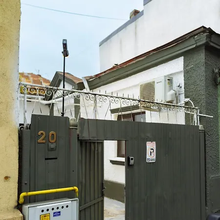 Urban Stillness - 3bd Hideaway