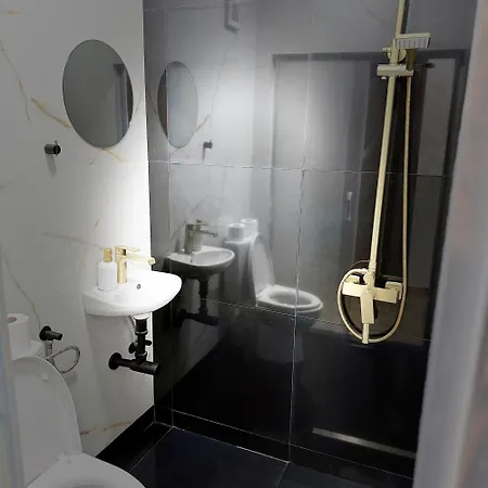 Urban Stillness - 3bd Hideaway Bükreş
