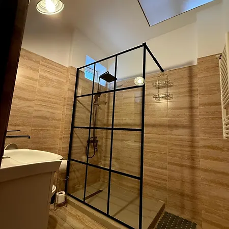 Urban Stillness - 3bd Hideaway Βίλα *