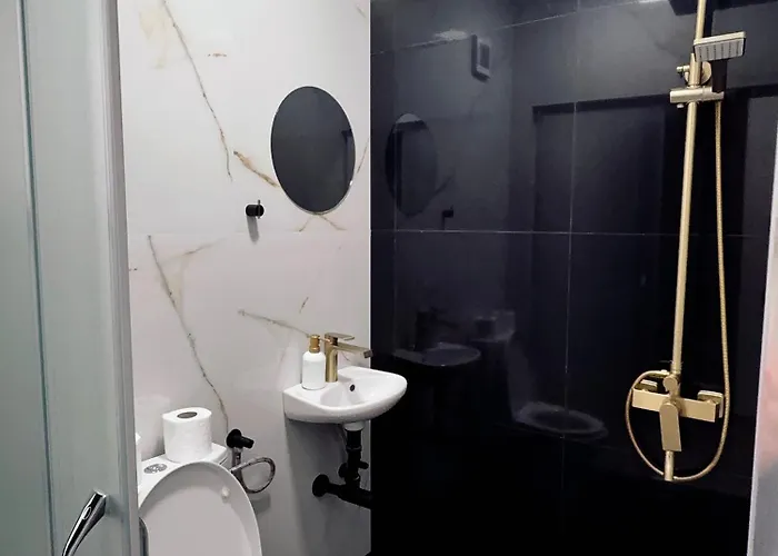 Urban Stillness - 3bd Hideaway