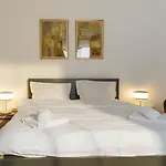 וילה Urban Stillness - 3bd Hideaway