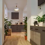 Urban Stillness - 3bd Hideaway * בוקרשט