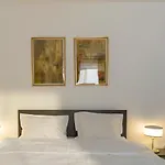 Urban Stillness - 3bd Hideaway *