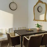 Urban Stillness - 3bd Hideaway וילה