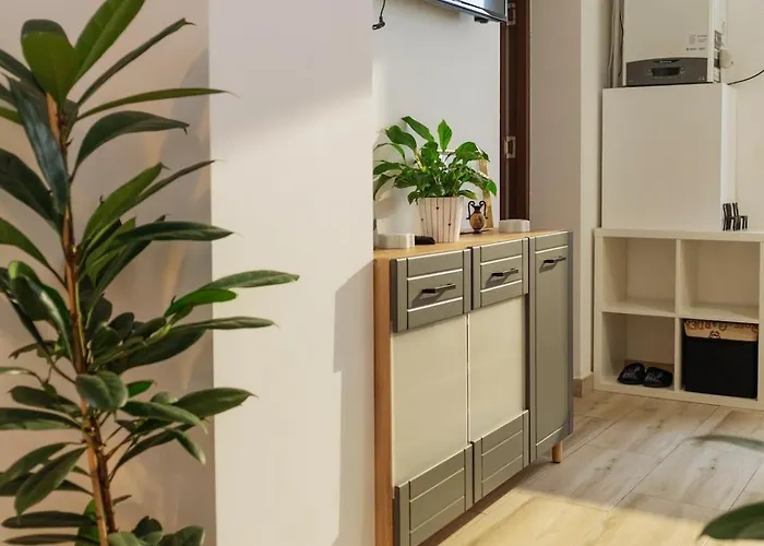 Urban Stillness - 3bd Hideaway *